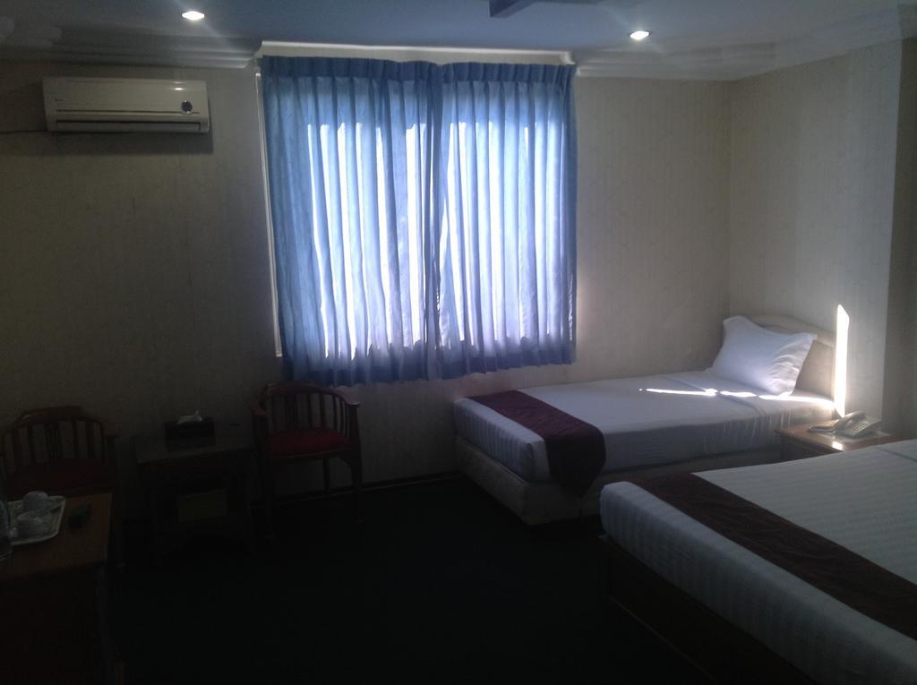 Hotel Glory Yangon Exterior foto